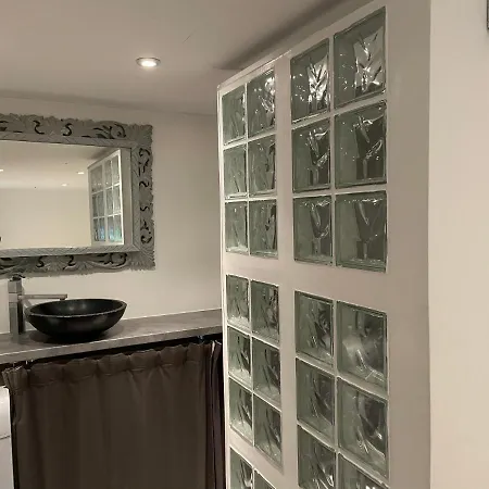 Ambre, Bel Proche Du Debarquement Sommervieu