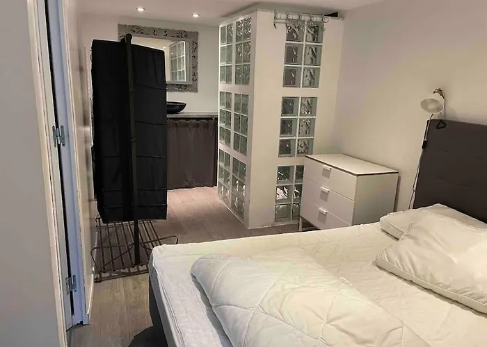 Ambre, Bel Proche Du Debarquement * Sommervieu